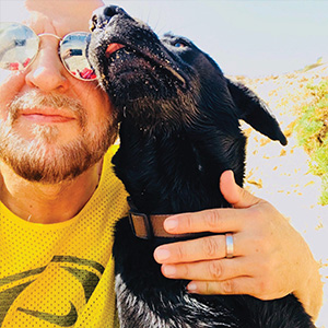 ÉRIC DRICHEMONT - DESIGNER & DIRECTEUR ARTISTIQUE - INTERVENANT EN CRÉATIVITÉ VOLUME / IMAGE eric drichemont